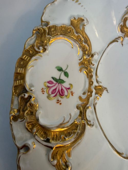EARLY 20TH C MEISSEN FLORAL DISH - ADDITIONAL PHOTO 4