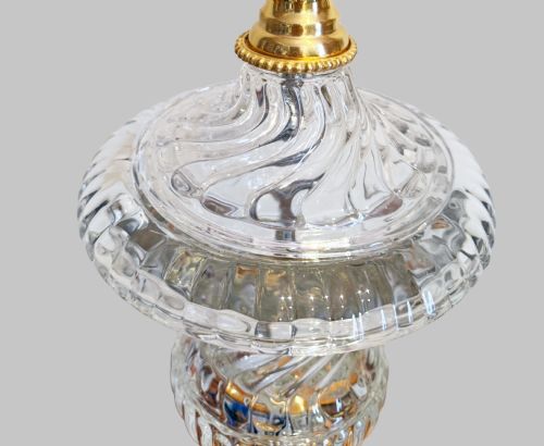 PAIR OF 19TH CENTURY FRENCH CRYSTAL TABLE LAMPS - ADDITIONAL PHOTO 3