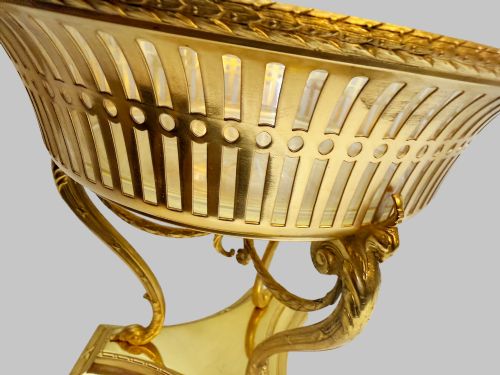 ANTIQUE FRENCH GILT BRONZE CENTREPIECE WITH GLASS INSERT - ADDITIONAL PHOTO 3