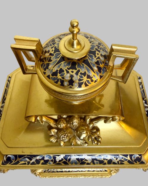 LATE 19TH C GILT BRONZE AND CHAMPLEVE CLOCK GARNET - ADDITIONAL PHOTO 4