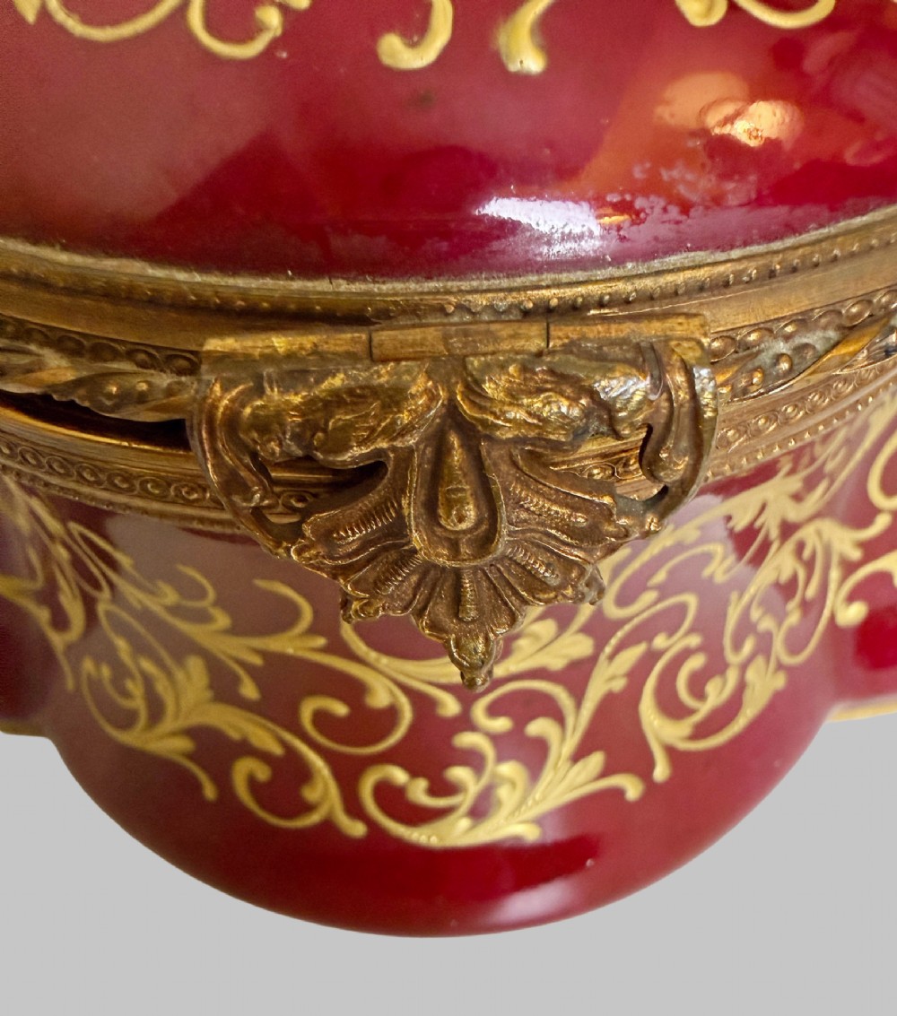 Antique Hand Painted Shaped Red Porcelain Box with Bronze Gilt Trim View VII