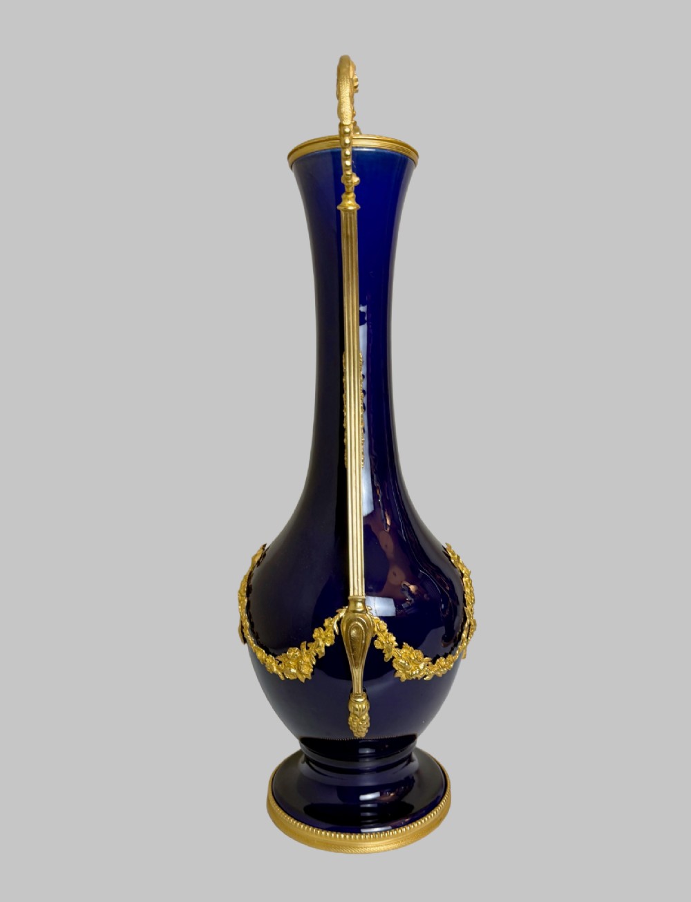Alternate View
