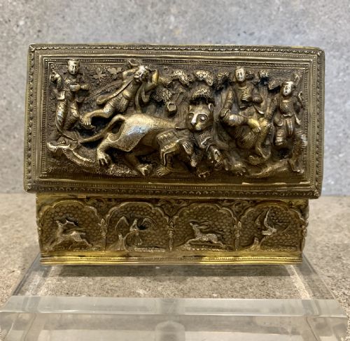 SUPERB SOLID SILVER GILT BURMESE HIGH RELIEF CEREMONIAL BOX C1870 - ADDITIONAL PHOTO 8