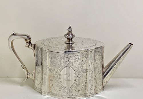 1873 A HIGHLY ENGRAVED VICTORIAN STERLING SILVER TEA COFFEE SERVICE - ADDITIONAL PHOTO 12