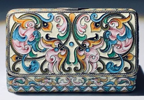 A KHLEBNIKOV RUSSIAN SILVERGILT AND SHADED ENAMEL BOX CASE - ADDITIONAL PHOTO 5
