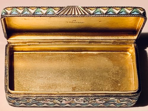 A KHLEBNIKOV RUSSIAN SILVERGILT AND SHADED ENAMEL BOX CASE - ADDITIONAL PHOTO 6
