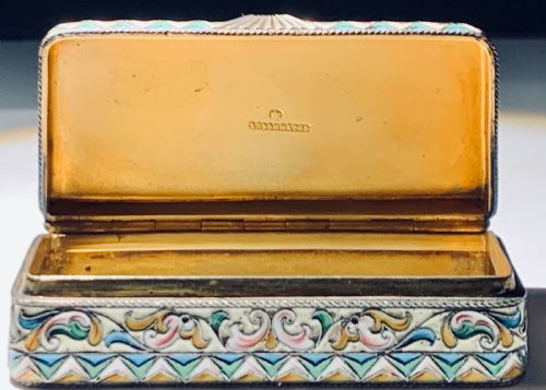 A KHLEBNIKOV RUSSIAN SILVERGILT AND SHADED ENAMEL BOX CASE - ADDITIONAL PHOTO 7