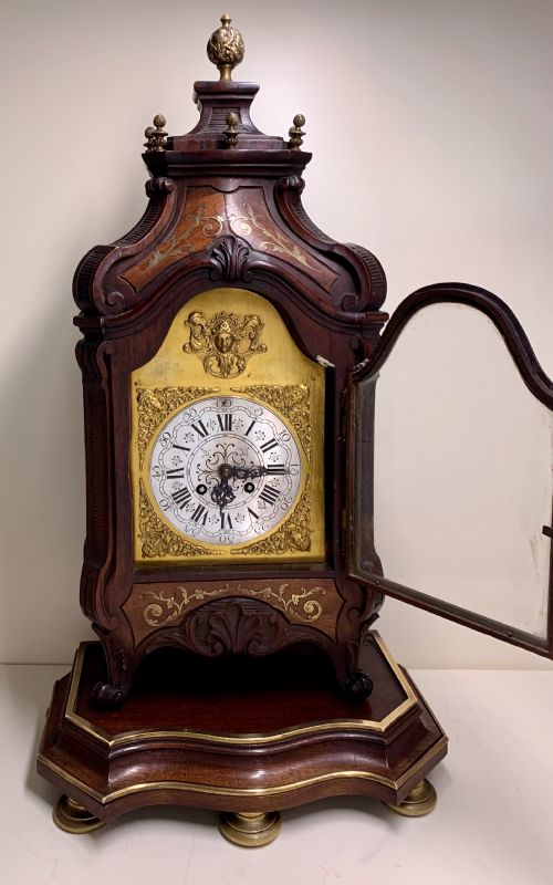 A LARGE FRENCH BRASS INLAID MAHOGANY PLANCHON A PARIS MANTEL CLOCK - ADDITIONAL PHOTO 8