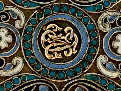 A RUSSIAN SILVERGILT AND CLOISONNE ENAMEL BOX - ADDITIONAL PHOTO 3