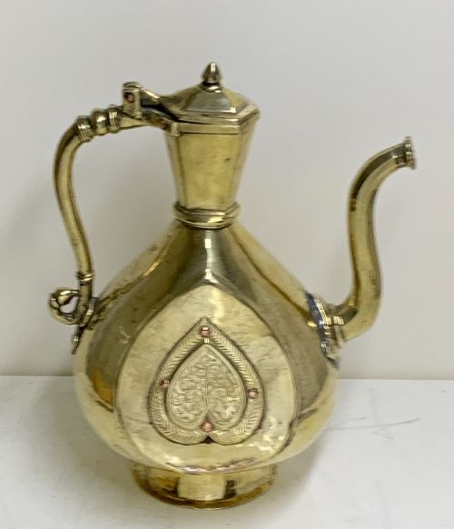 A DECCANI BRONZE EWER MUGHAL INDIA CIRCA 18TH CENTURY - ADDITIONAL PHOTO 2