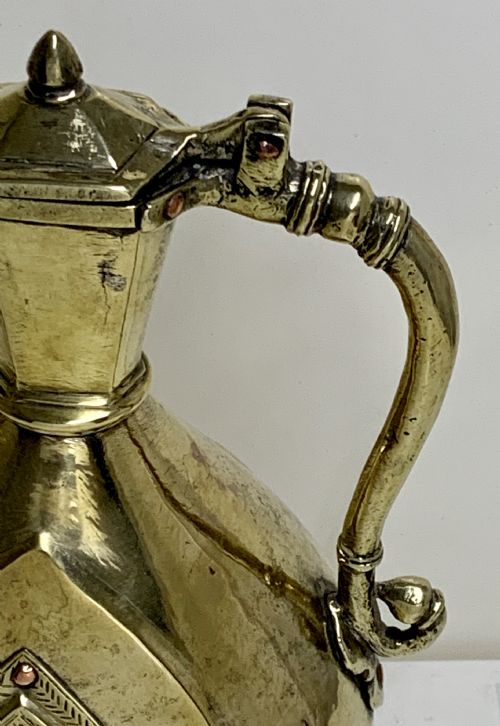 A DECCANI BRONZE EWER MUGHAL INDIA CIRCA 18TH CENTURY - ADDITIONAL PHOTO 7