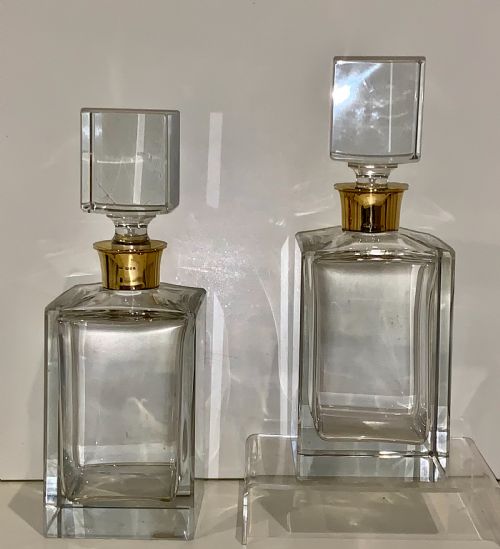 A SUPERB PAIR MAPPIN WEBB MID CENTURY SILVER MOUNTED GLASS SPIRIT DECANTERS - ADDITIONAL PHOTO 7