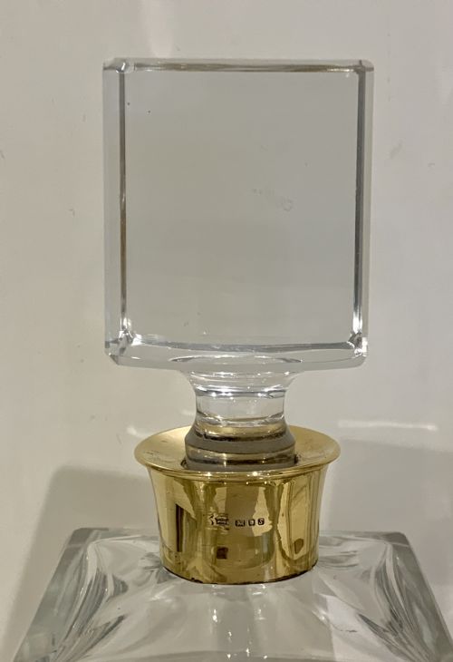A SUPERB PAIR MAPPIN WEBB MID CENTURY SILVER MOUNTED GLASS SPIRIT DECANTERS - ADDITIONAL PHOTO 2