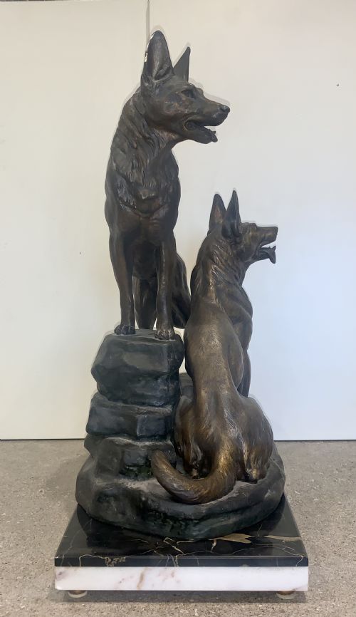 A FINE LARGE ANIMALIER ART DECO SCULPTURE BY LOUISALBERT CARVIN ALSATIAN DOGS - ADDITIONAL PHOTO 2