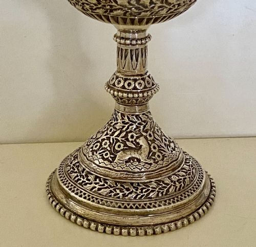 A LARGE ANTIQUE 19TH CENTURY INDIAN KUTCH TROPHY CUP - ADDITIONAL PHOTO 7