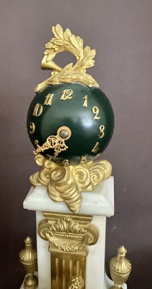 ANTIQUE FRENCH WHITE MARBLE PATINATED BRONZE AND ORMOLU GLOBE CLOCK - ADDITIONAL PHOTO 9