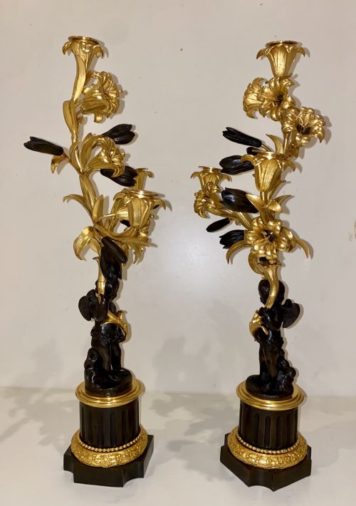 A LARGE FINE PAIR OF FRENCH GILT PATINATED BRONZE ORMOLU 3 LIGHT CHERUB CANDELABRA - ADDITIONAL PHOTO 14