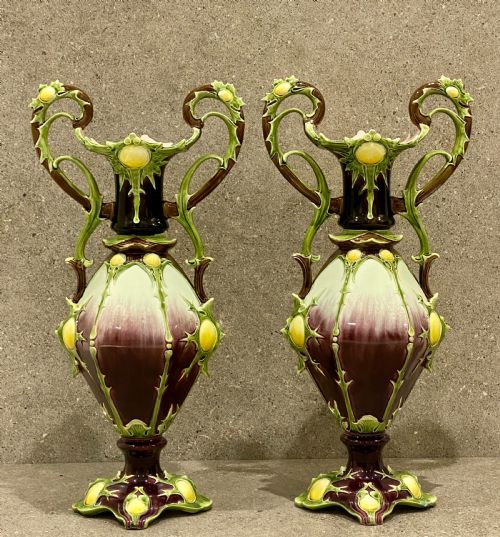 PAIR OF LARGE MAJOLICA VASES BY JULIUS DRESSLER AUSTRIA CIRCA 1885 - ADDITIONAL PHOTO 1