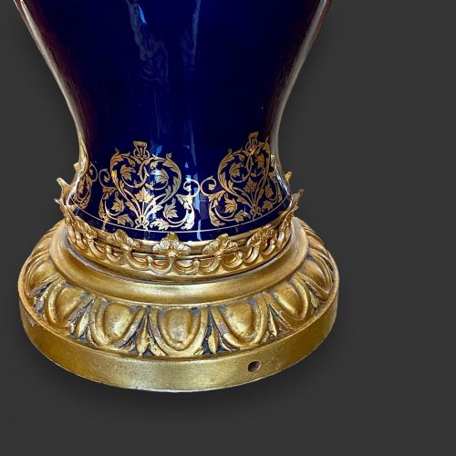 19TH CENTURY SEVRES STYLE GILT BRONZE AND CERAMIC CANDELABRA - ADDITIONAL PHOTO 6