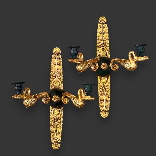 A FINE QUALITY PAIR OF 19TH CENTURY GILT PATINATED BRONZE WALL LIGHTS - ADDITIONAL PHOTO 13