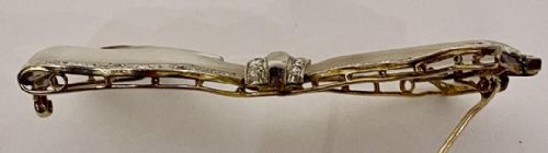 A LARGE IMPRESSIVE ROCK CRYSTAL 18K GOLD 3 CARAT DIAMOND BOW BROOCH CIRCA 1920 - ADDITIONAL PHOTO 10