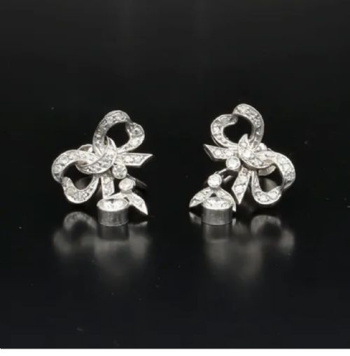 A HIGH QUALITY PAIR OF EDWARDIAN DIAMOND EARRINGS - ADDITIONAL PHOTO 12