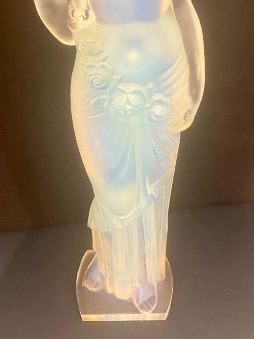 A LARGE ART DECO GLASS FIGURE CARYATID BY MARIUS ERNEST SABINO 18781961 FRANCE - ADDITIONAL PHOTO 6