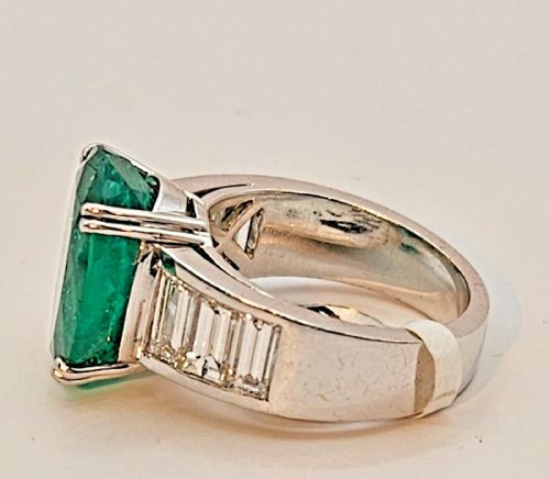 A NATURAL 830 CARAT BERYL COLUMBIAN EMERALD DIAMOND CLUSTER RING CERTIFIED CA 1950'S - ADDITIONAL PHOTO 7