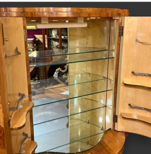 ART DECO HL EPSTEIN BLONDE BURR WALNUT SEMI CIRCULAR FLUTED COCKTAIL CABINET - ADDITIONAL PHOTO 1