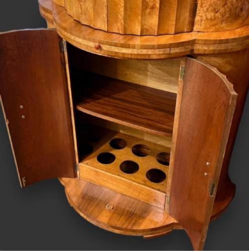 ART DECO HL EPSTEIN BLONDE BURR WALNUT SEMI CIRCULAR FLUTED COCKTAIL CABINET - ADDITIONAL PHOTO 3