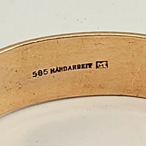A SUPERB QUALITY ANTIQUE GERMAN 14K GOLD 120 CARAT DIAMOND BANGLE BRACELET - ADDITIONAL PHOTO 6