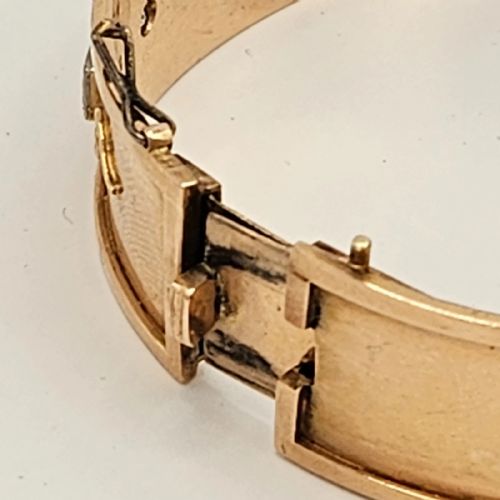 A SUPERB QUALITY ANTIQUE GERMAN 14K GOLD 120 CARAT DIAMOND BANGLE BRACELET - ADDITIONAL PHOTO 9