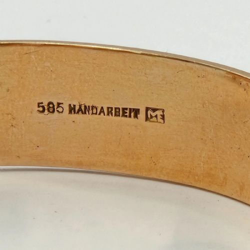 A SUPERB QUALITY ANTIQUE GERMAN 14K GOLD 120 CARAT DIAMOND BANGLE BRACELET - ADDITIONAL PHOTO 16
