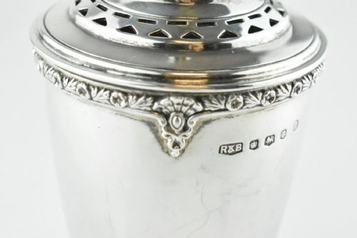 1934 ROBERTS BELK ART DECO SOLID SILVER POLYGON SIDES ROUND TOP SUGAR SHAKER - ADDITIONAL PHOTO 8