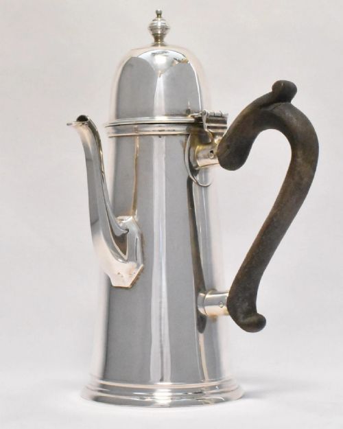PAIR OF GEORGE I STYLE CHOCOLATE STERLING SILVER POTS 1904 LONDON ROBERT STEWART - ADDITIONAL PHOTO 6