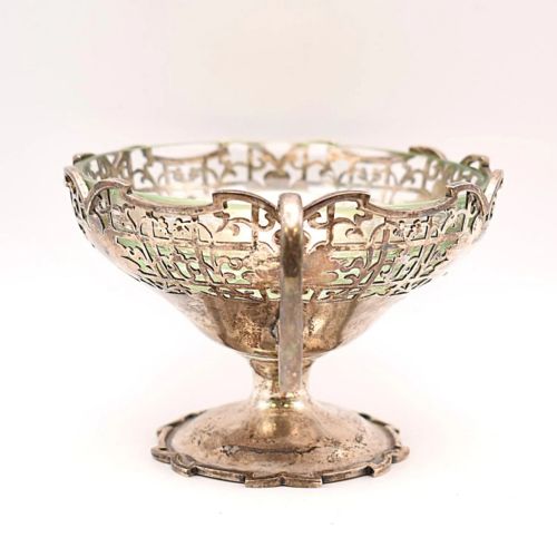 PAIR OF ANTIQUE HALLMARKED 1933 VINERS GEORGE V STERLING SILVER DESSERT DISHES GLASS LINERS - ADDITIONAL PHOTO 2