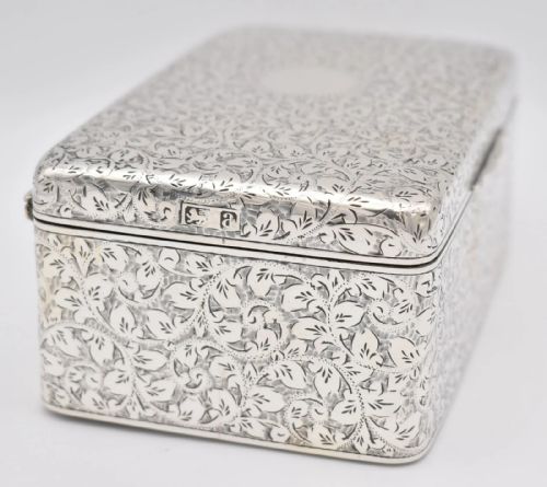 EDWARDIAN SILVER ENGRAVED FLORAL SCROLLS CIGARETTE BOX BY A J ZIMMERMAN LTD - ADDITIONAL PHOTO 1