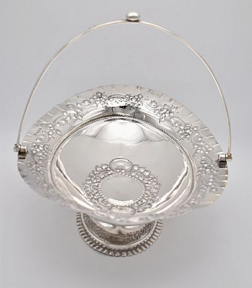 SOLID SILVER BASKET WITH EMBOSSED DETAILING JAMES DEAKIN SONS SHEFFIELD 1897 - ADDITIONAL PHOTO 1
