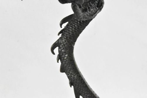 JAPANESE BRONZE DRAGON VASE WITH TWO DRAGON CANDLE HOLDER - ADDITIONAL PHOTO 14