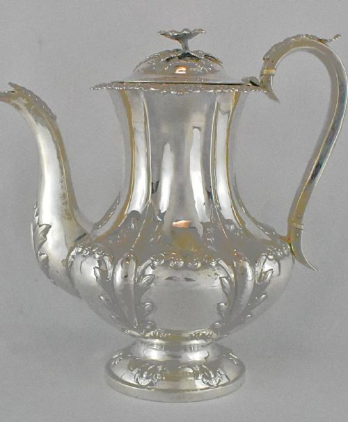 1842 VICTORIAN FOURPIECE STERLING SILVER TEA AND COFFEE SET BY WILLIAM HUNTER - ADDITIONAL PHOTO 1