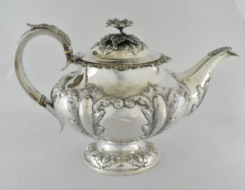 1842 VICTORIAN FOURPIECE STERLING SILVER TEA AND COFFEE SET BY WILLIAM HUNTER - ADDITIONAL PHOTO 5