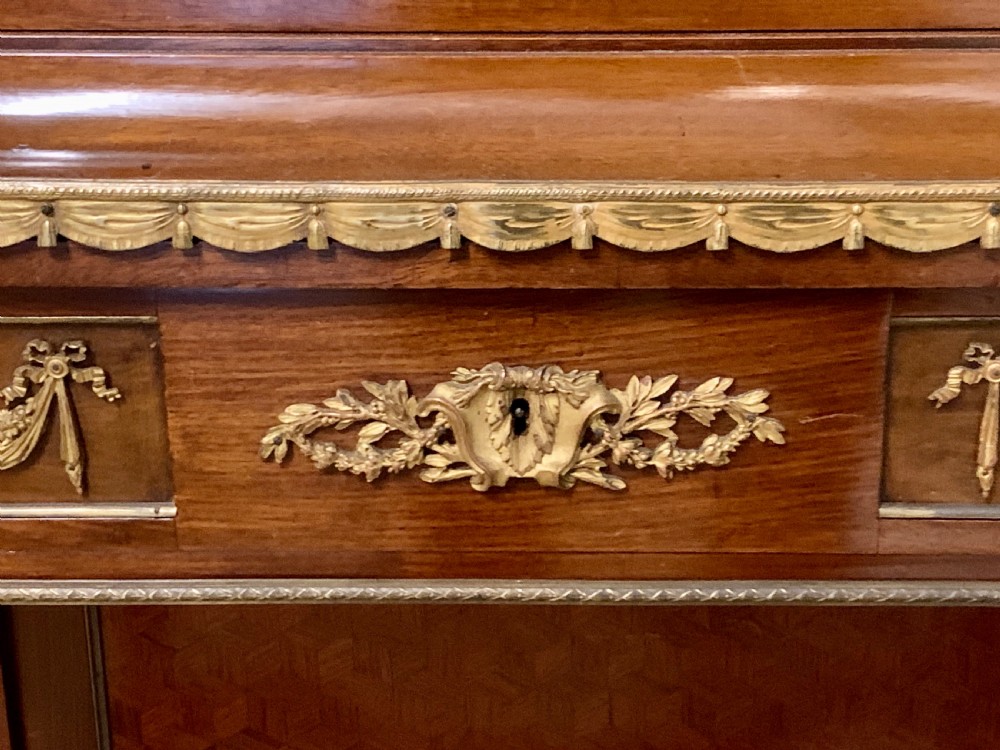 A FRENCH ORMOLU-MOUNTED MAHOGANY AND PARQUETRY VITRINE-ON-STAND View XXII