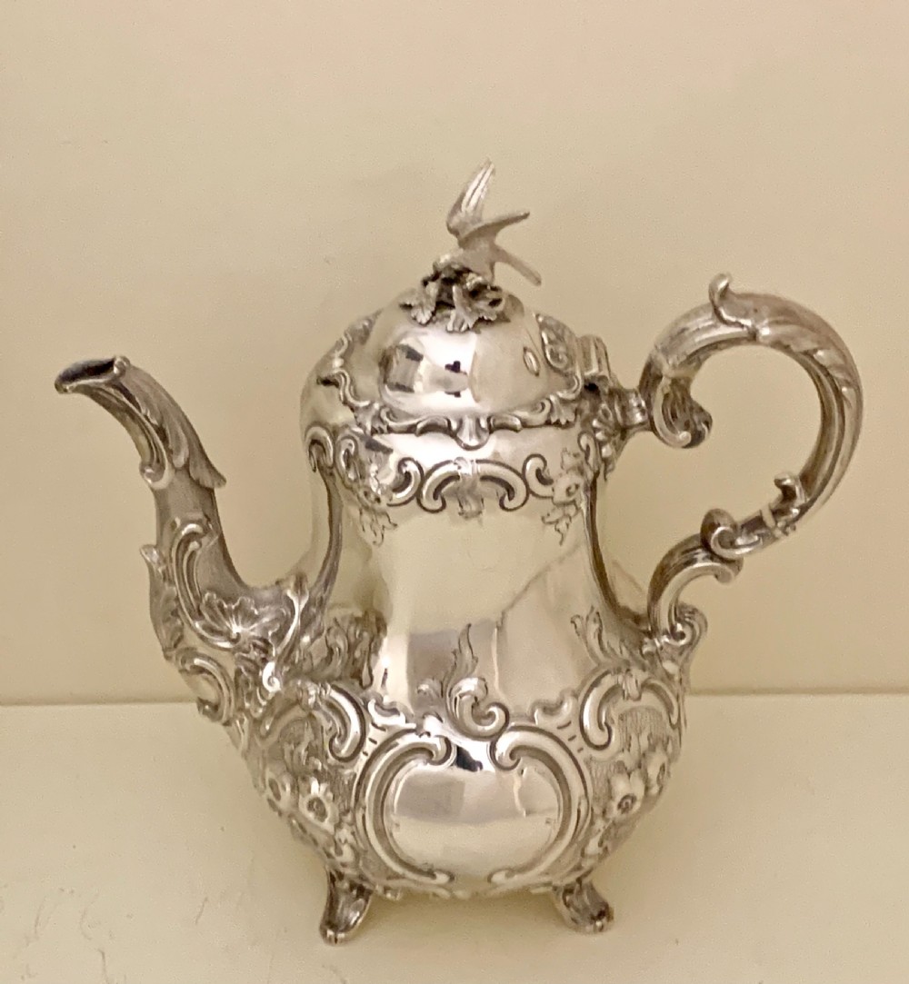 Victorian  sterling silver tea and coffee service A B Savory Sons (William Smiley) View III