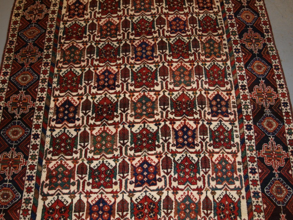 OLD SOUTH PERSIAN AFSHAR RUG, SUPERB CONDITION EXCELLENT FURNISHING RUG, CIRCA 1920. View VI