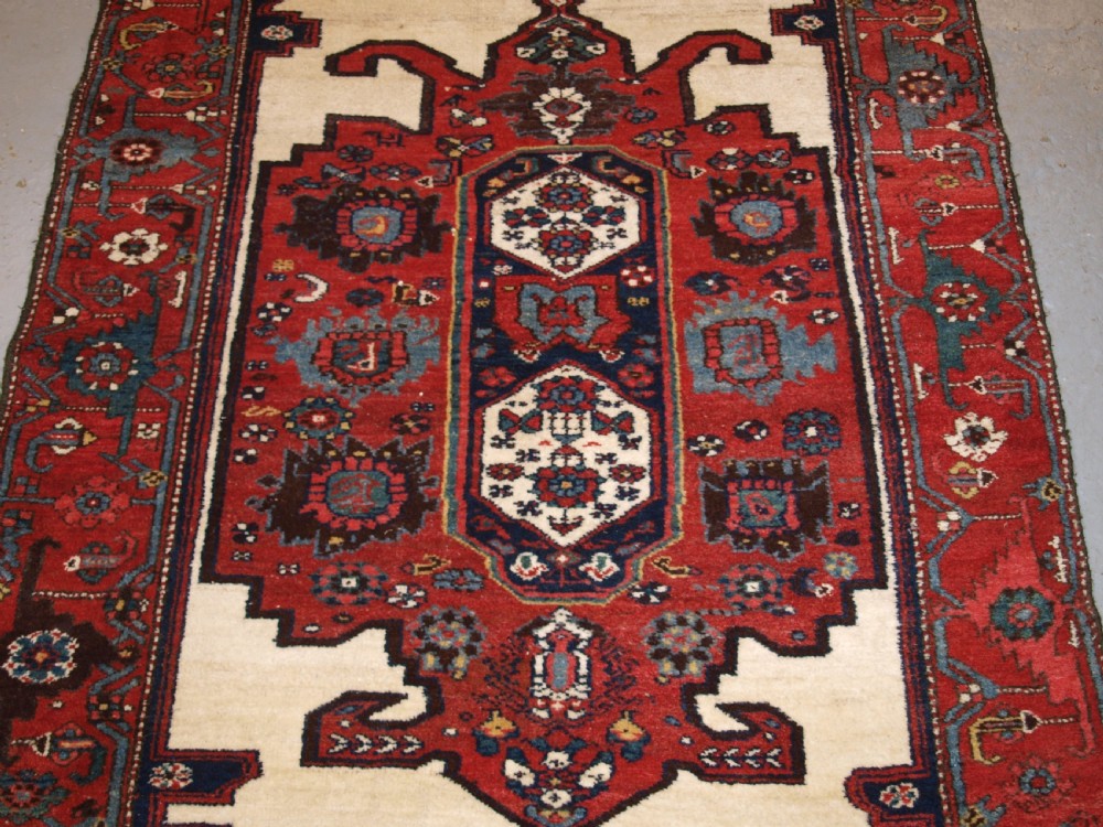 OLD KURDISH RUG, GOOD DESIGN, HARD WEARING RUG, CIRCA 1920. View V