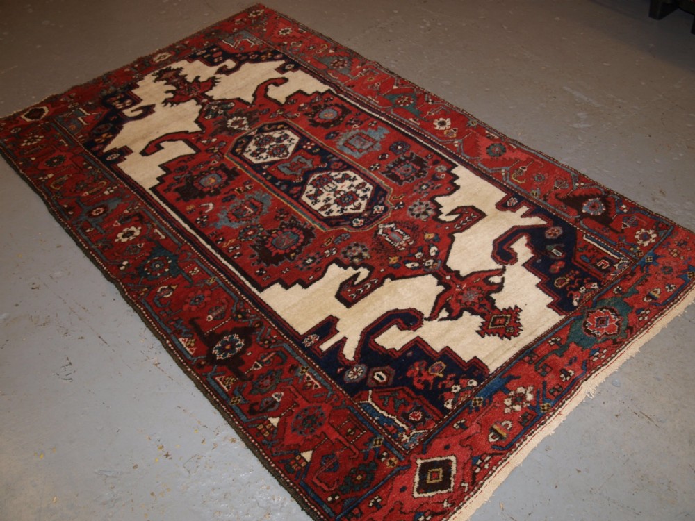 OLD KURDISH RUG, GOOD DESIGN, HARD WEARING RUG, CIRCA 1920. View XII