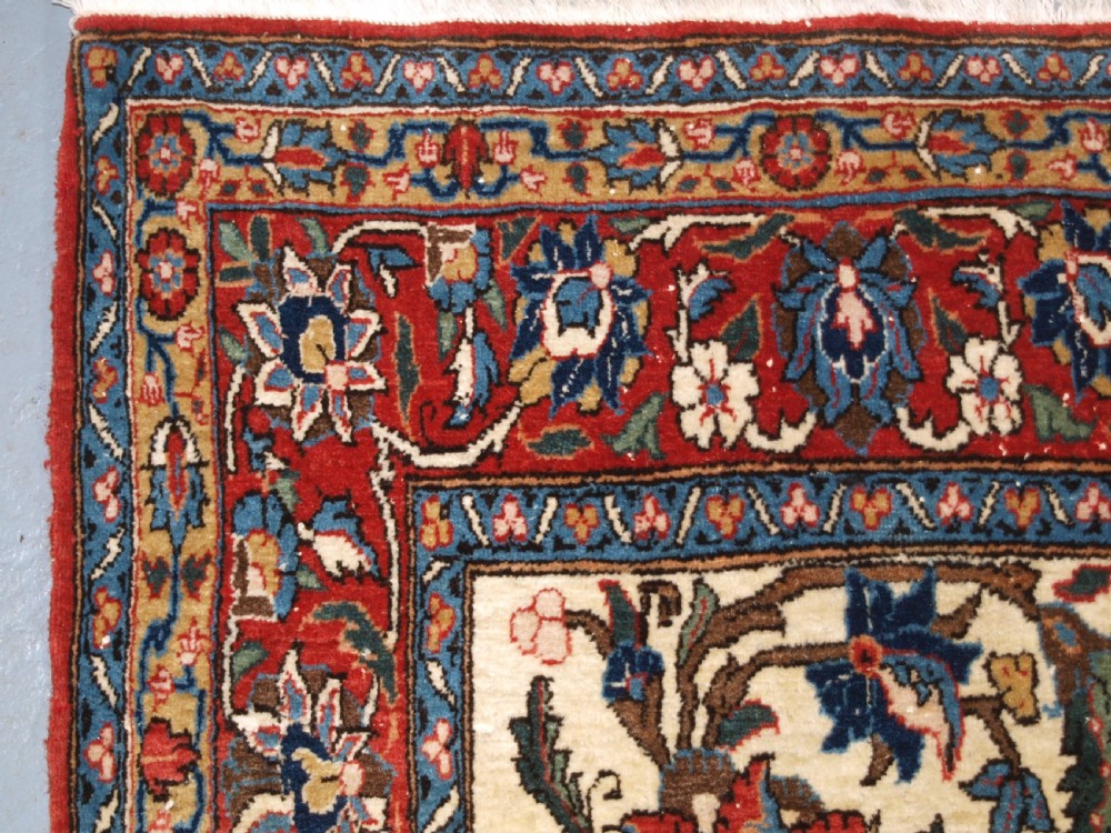 ANTIQUE QUM RUG WITH ALL OVER FLORAL DESIGN, EXCELLENT COLOURS, CIRCA 1920. View II