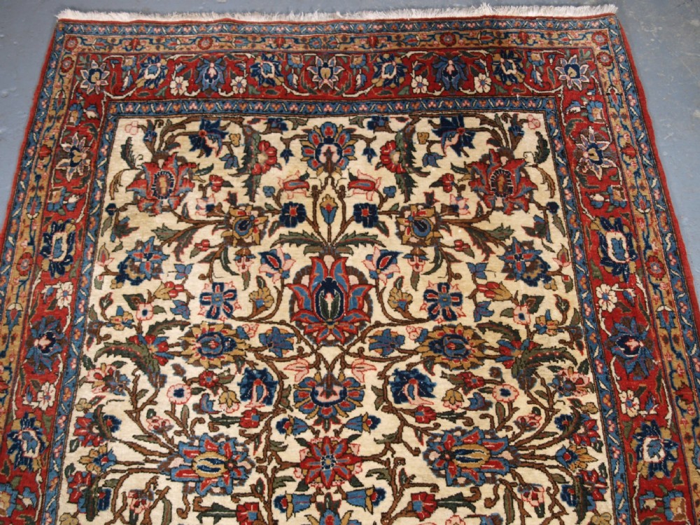 ANTIQUE QUM RUG WITH ALL OVER FLORAL DESIGN, EXCELLENT COLOURS, CIRCA 1920. View III