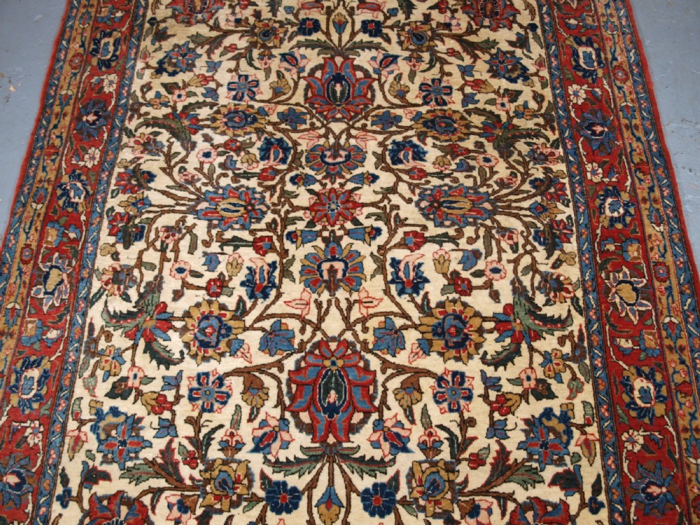 ANTIQUE QUM RUG WITH ALL OVER FLORAL DESIGN, EXCELLENT COLOURS, CIRCA 1920. View IV