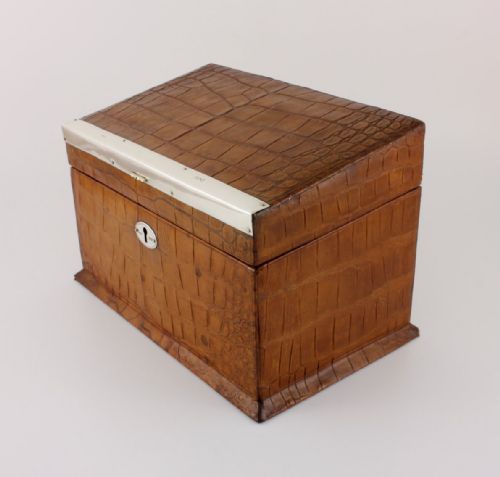 fig 2. Croc Leather Silver De La Rue Stationery Box. R Wylie Hill Glasgow 1905.